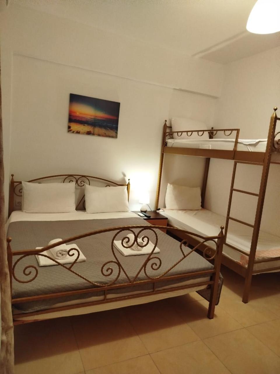 Artur Apartments Himarë Pokoj fotografie
