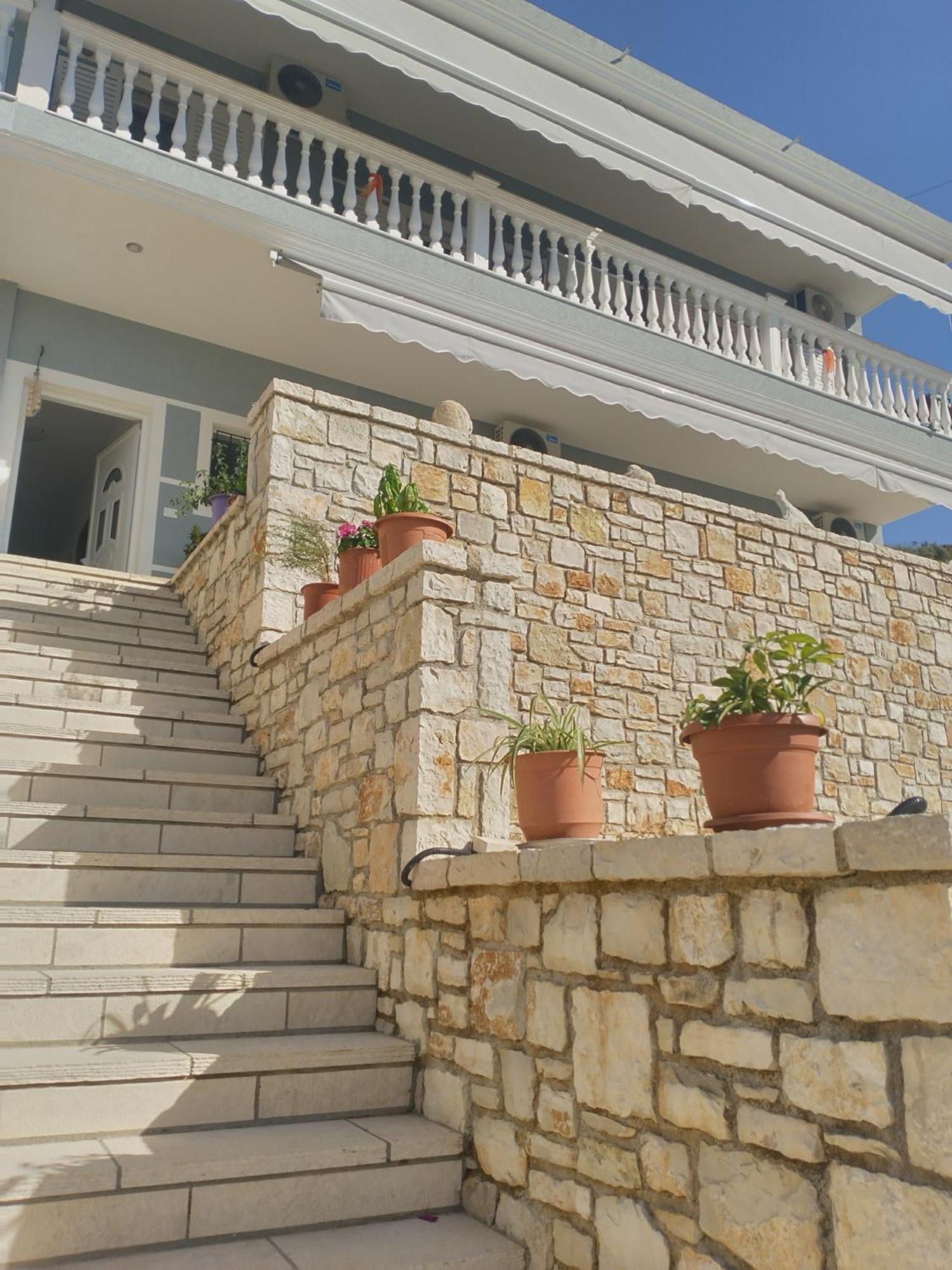 Artur Apartments Himarë Exteriér fotografie